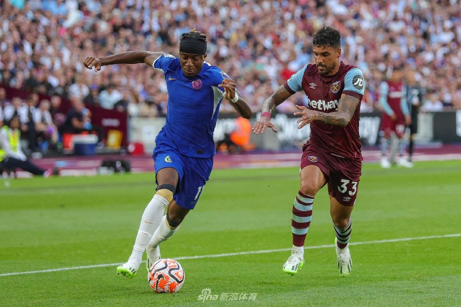 前来观看比 前来观看比