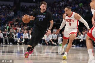 让他们在比 让他们在比